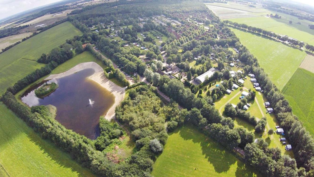 Comfortabel Chalet In Nationaal Park Wateren 외부 사진