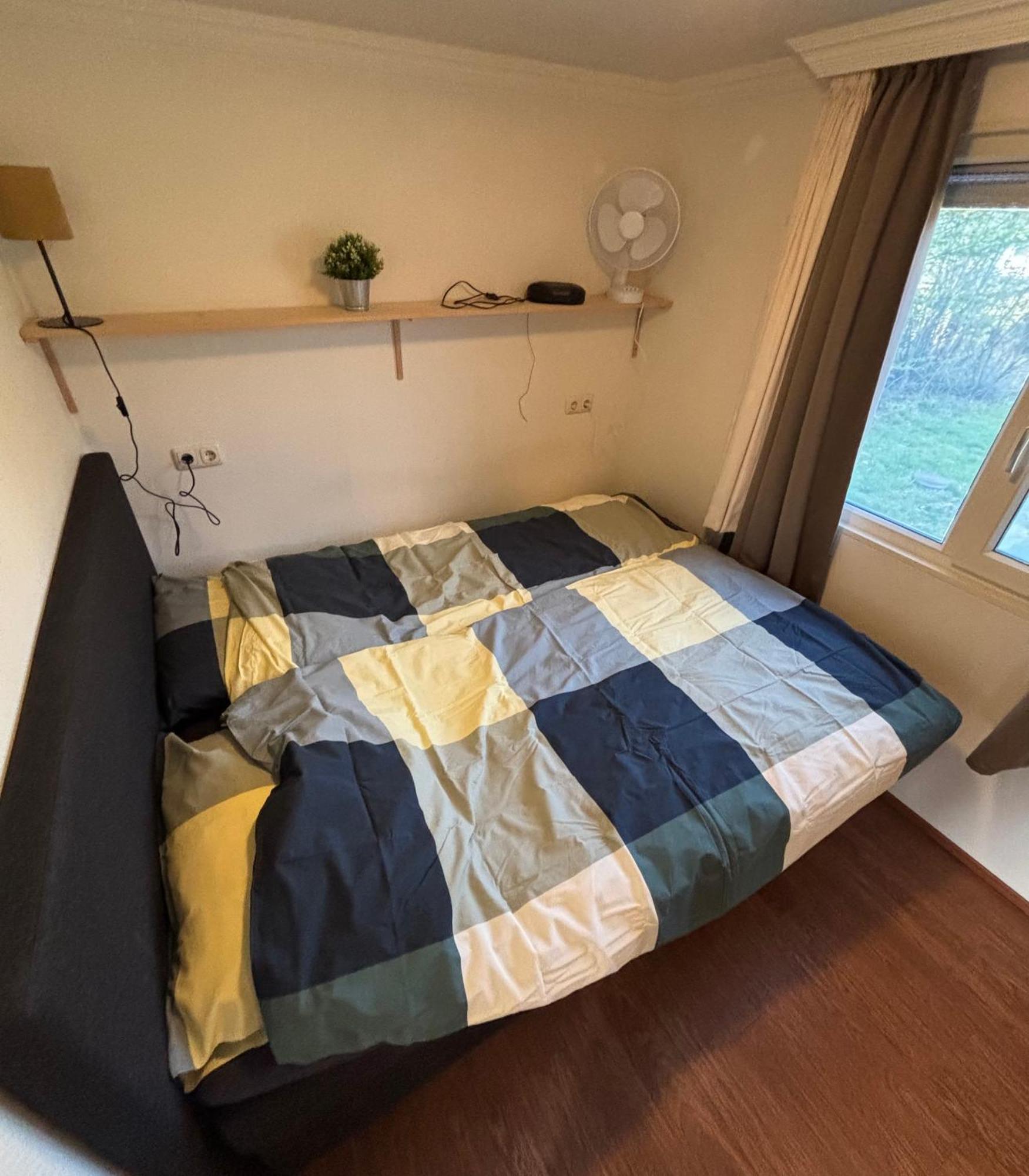 Comfortabel Chalet In Nationaal Park Wateren 외부 사진